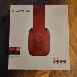 Bluetooth headset, Hooks to your cel phone, TV, Computer, laptop, gaming system
